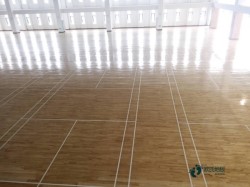 常用俄勒岡松舞臺運(yùn)動木地板哪個牌子較好